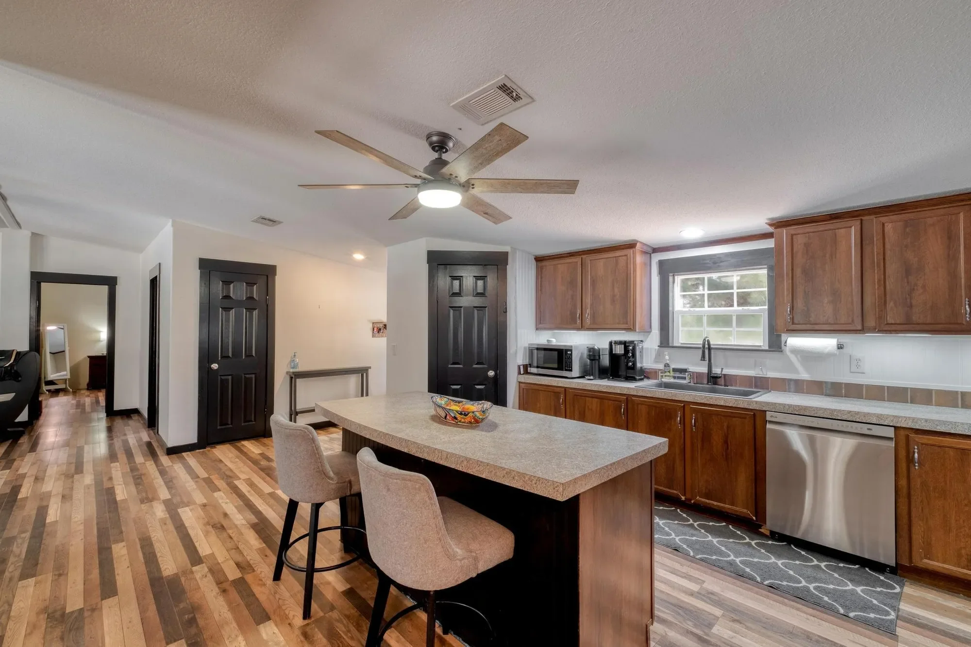 1922 E SH 21, Paige, Texas, United States. - Photo 4