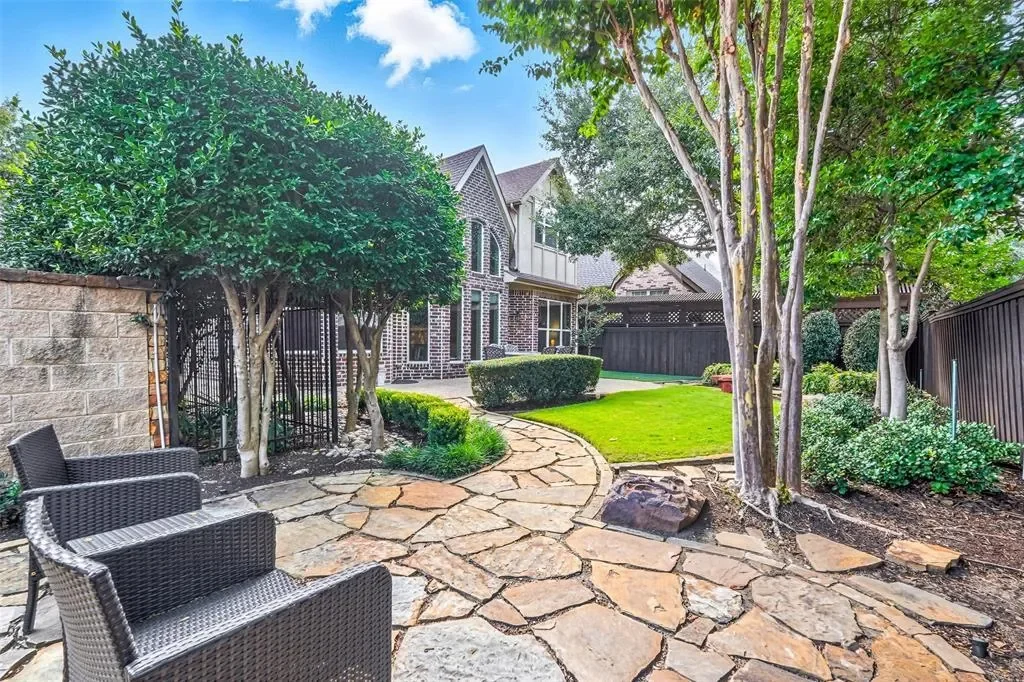 6152 Stapleford Circle, Dallas, Texas, United States. - Photo 21