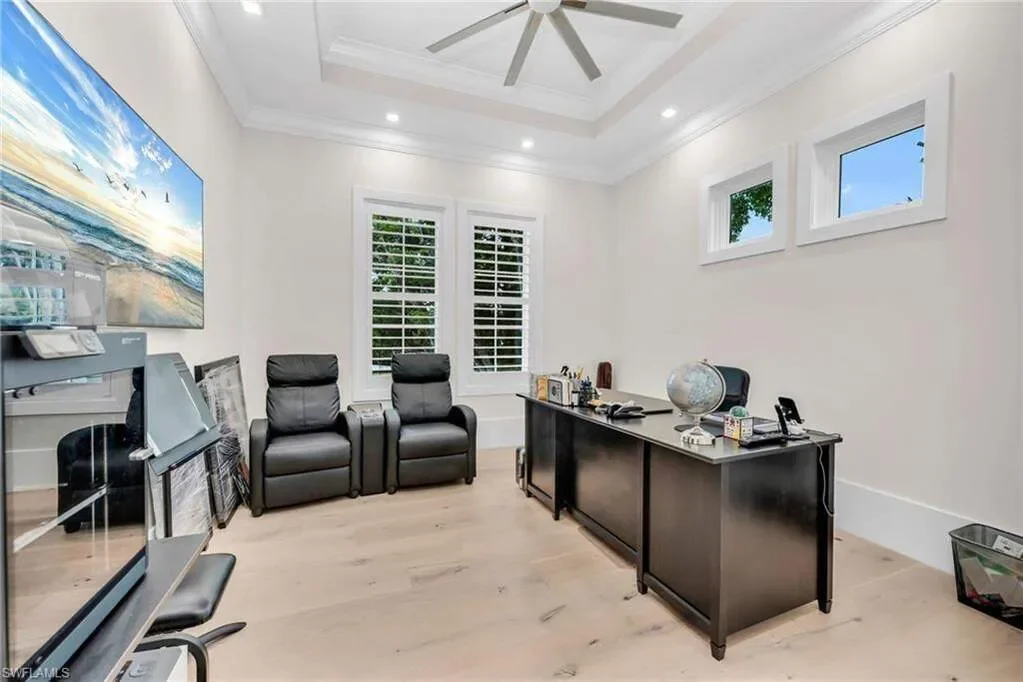 3190 Crayton RD, Naples, FL, 34103, USA, Naples, Florida, United States. - Photo 39