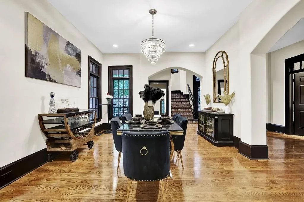 2636 Dobbs Circle NW, Atlanta, Georgia, United States. - Photo 30