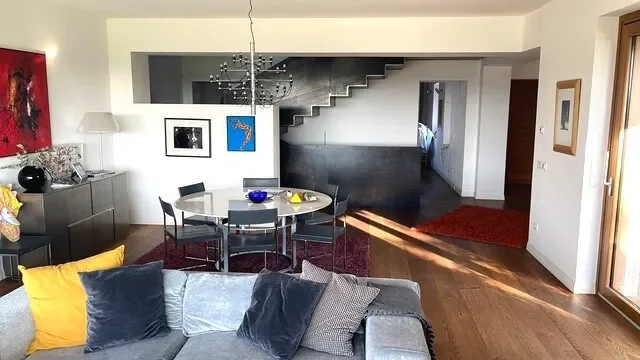 Gallery photo 6