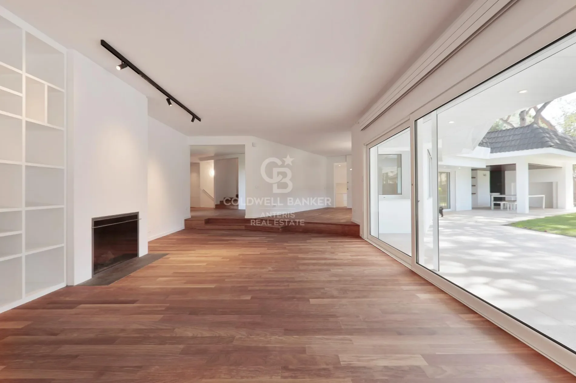 Gallery photo 1
