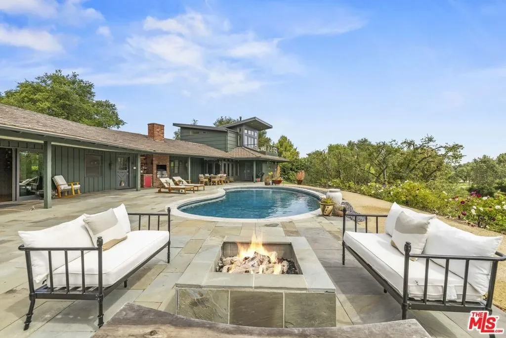 4650 Canoga Avenue, Los Angeles, California, United States. - Photo 18