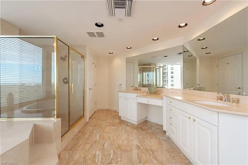 Gallery photo 5