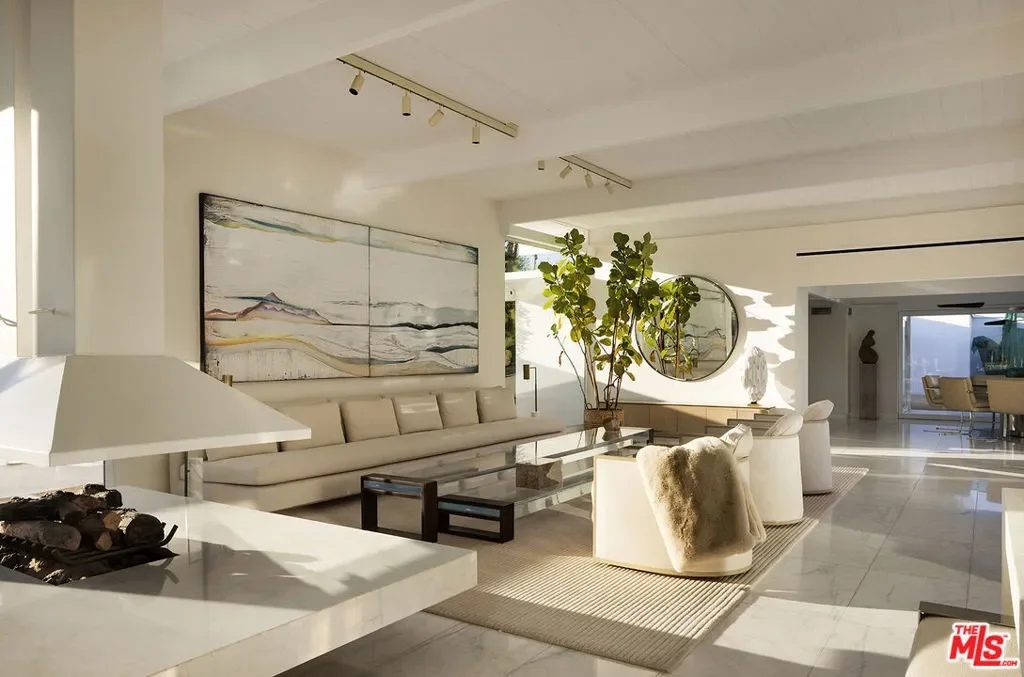 1323 S Driftwood Drive, Palm Springs, California, United States. - Photo 13
