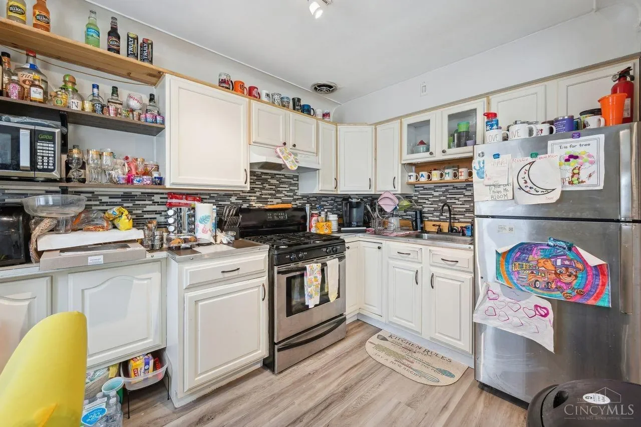 3048 Gilbert Avenue, Cincinnati, OH 45206, Cincinnati, Ohio, United States. - Photo 10