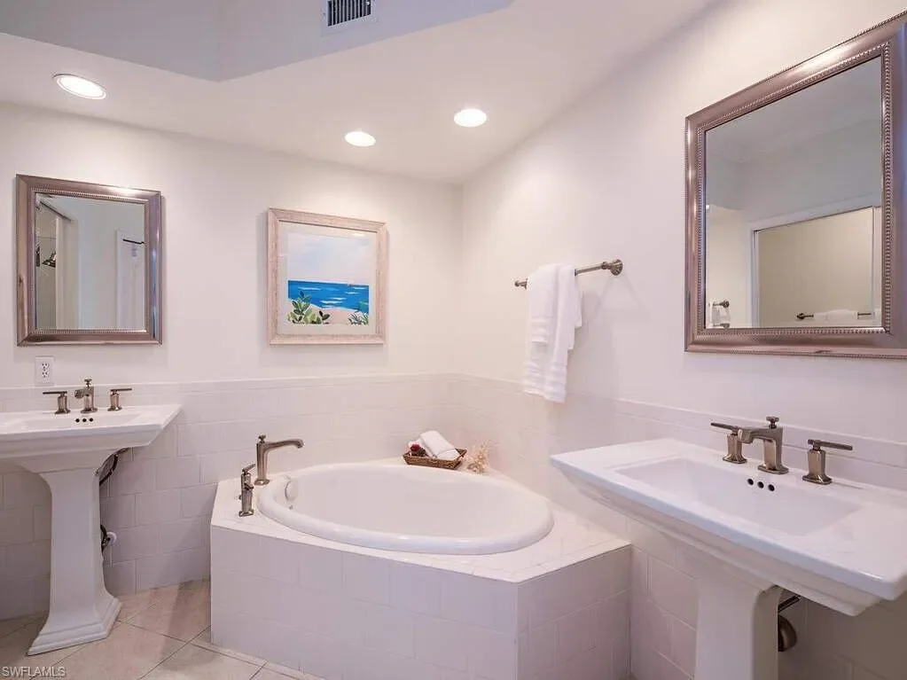 7671 Pebble Creek, #101, Naples, FL, 34108, USA, Naples, Florida, United States. - Photo 9