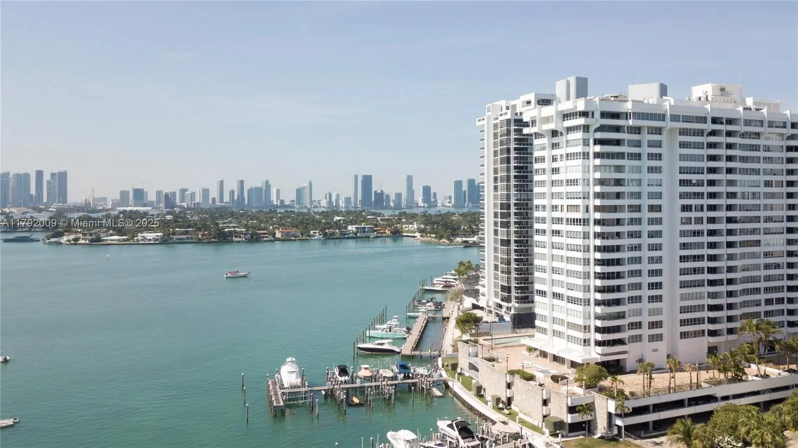 11 Island Ave, Miami Beach, Florida, United States. - Photo 38
