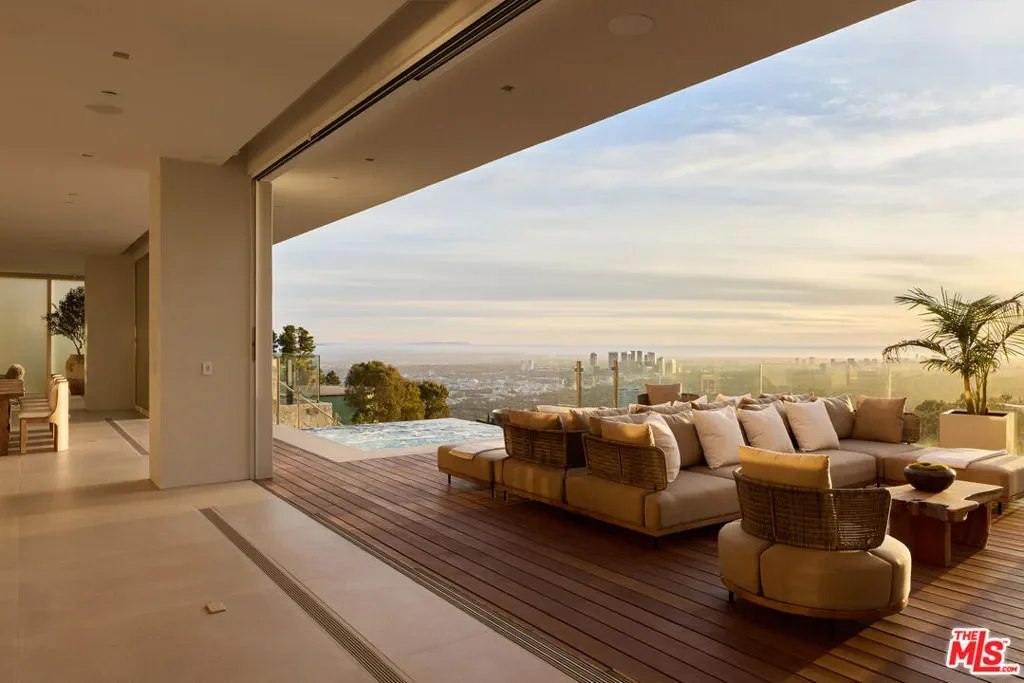 Gallery photo 3