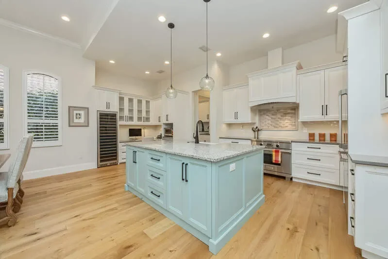 1007 Tivoli DR, Naples, FL, 34104, USA, Naples, Florida, United States. - Photo 6