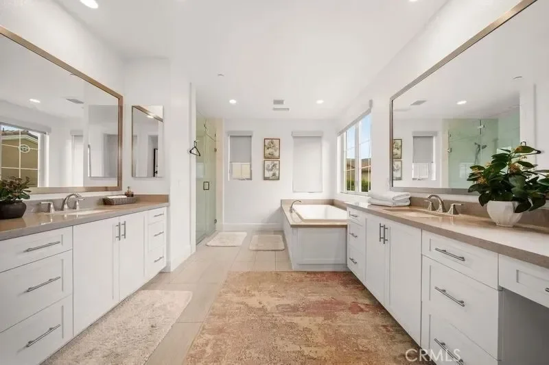 90 Rockinghorse, Irvine, California, United States. - Photo 12