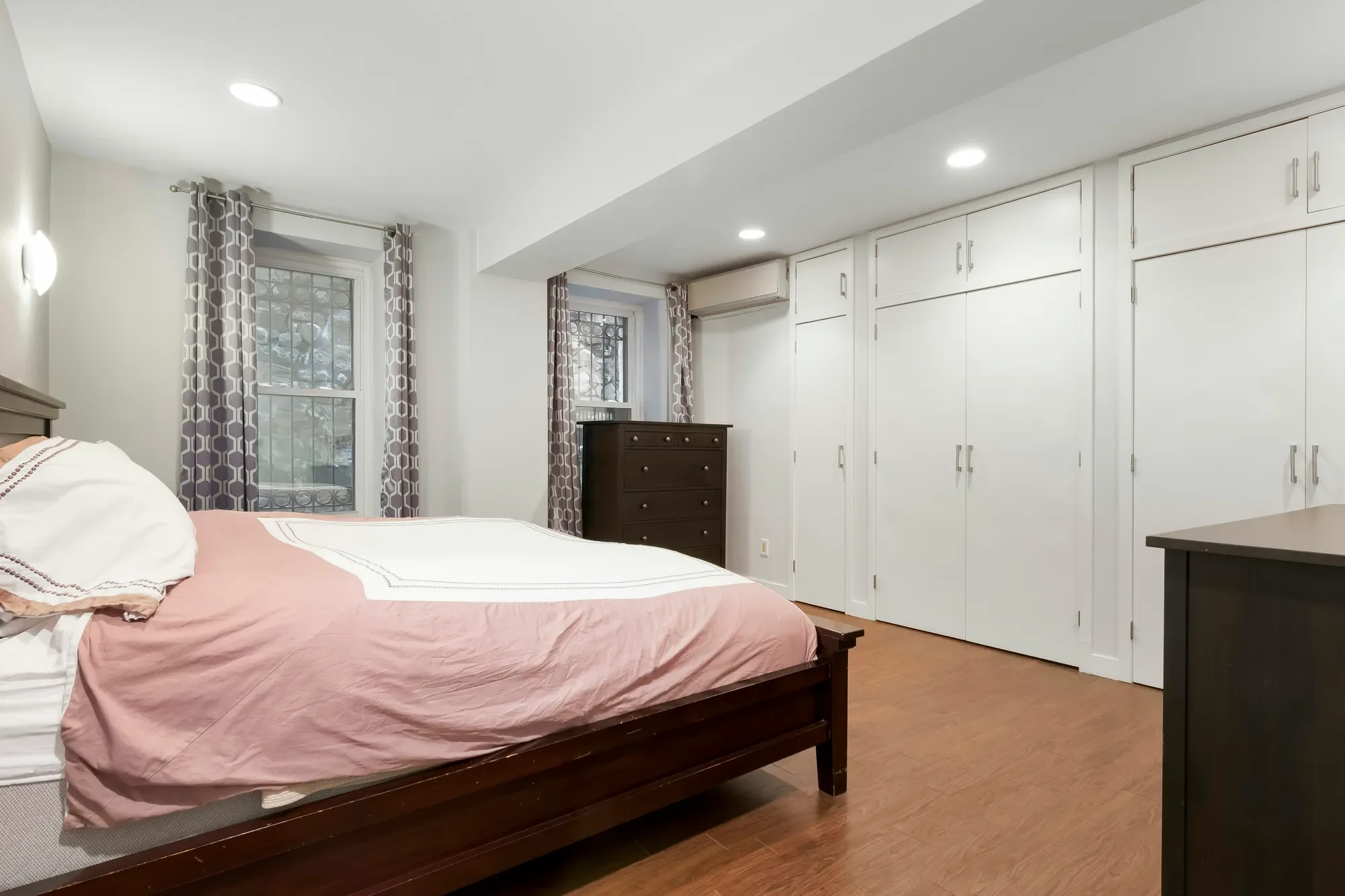 Gallery photo 11