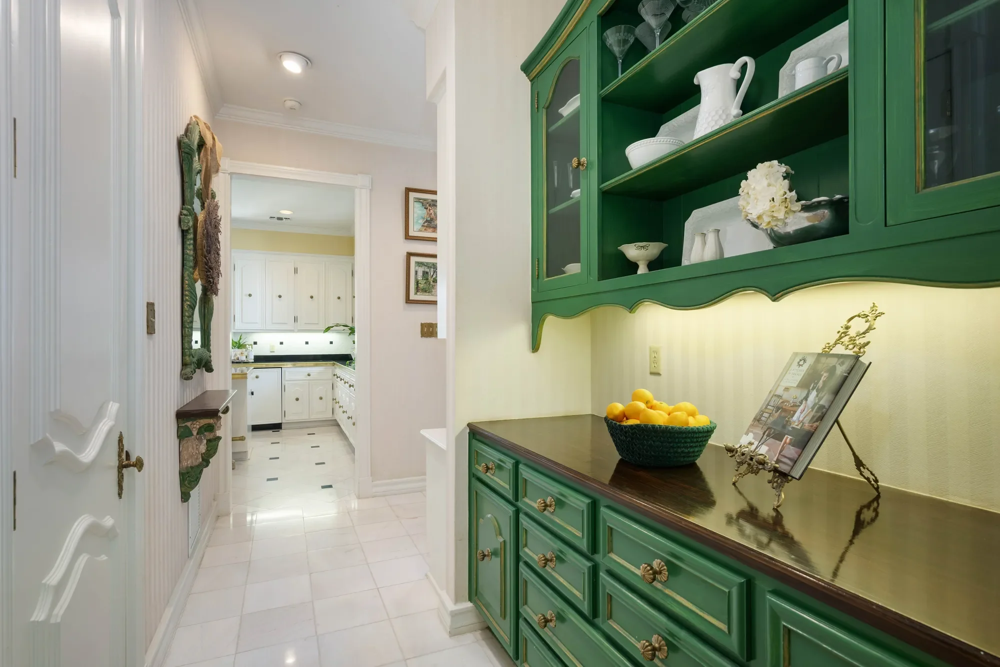 Gallery photo 2