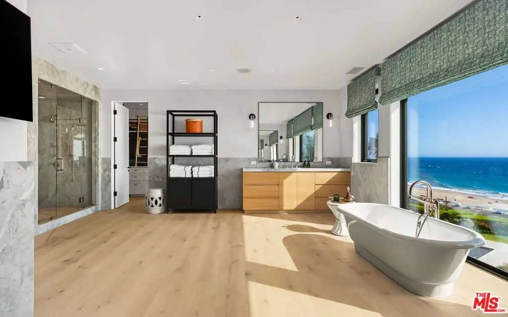 29754 Baden Place, Malibu, California, United States. - Photo 11