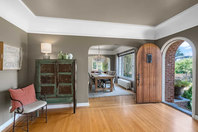 1914 48th Avenue SW, Seattle, WA, 98116, Seattle, Washington, United States. - Photo 6