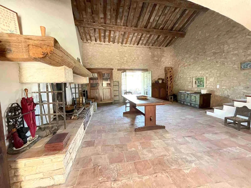 Apt, Provence-Alpes-Côte d'Azur, France. - Photo 8