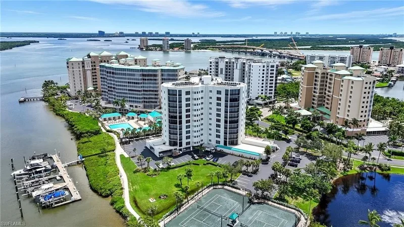4183 Bay Beach LN, Fort Myers Beach, Florida, United States. - Photo 40