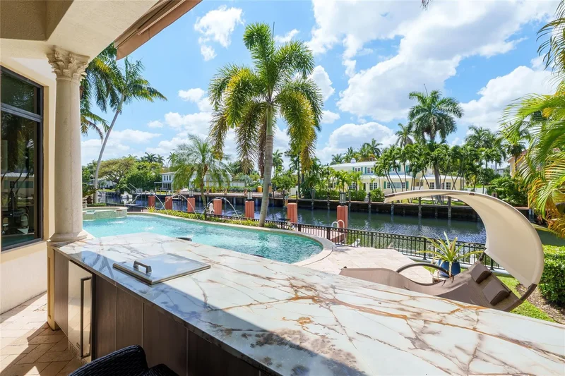 441 Royal Plaza Dr, Fort Lauderdale, Florida, United States. - Photo 20