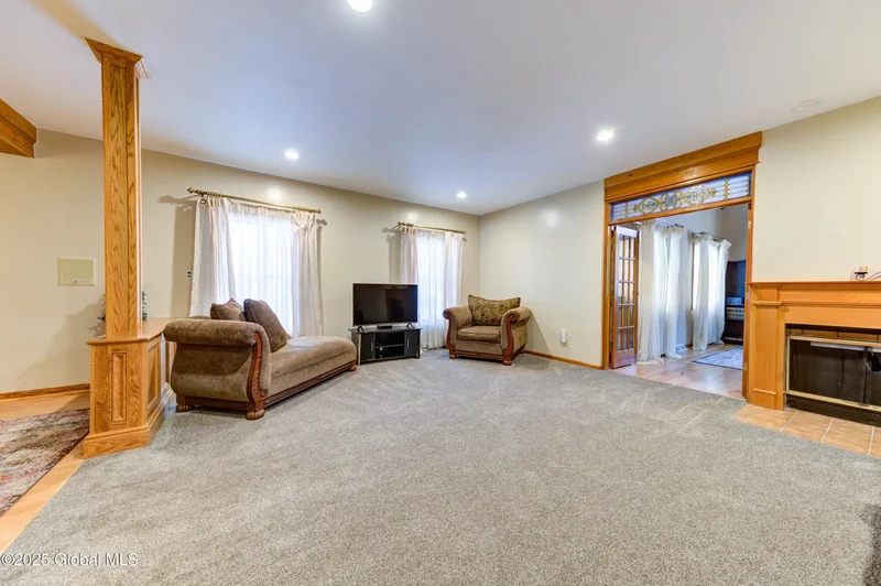 9 University Place, Amsterdam, NY 12010, Amsterdam, New York, United States. - Photo 10