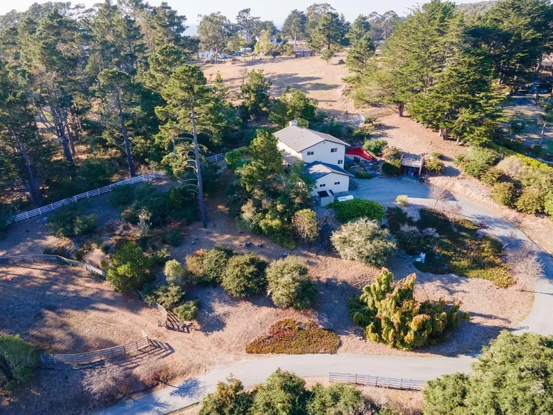1790 Sunshine Valley Road, Montara, California, United States. - Photo 6