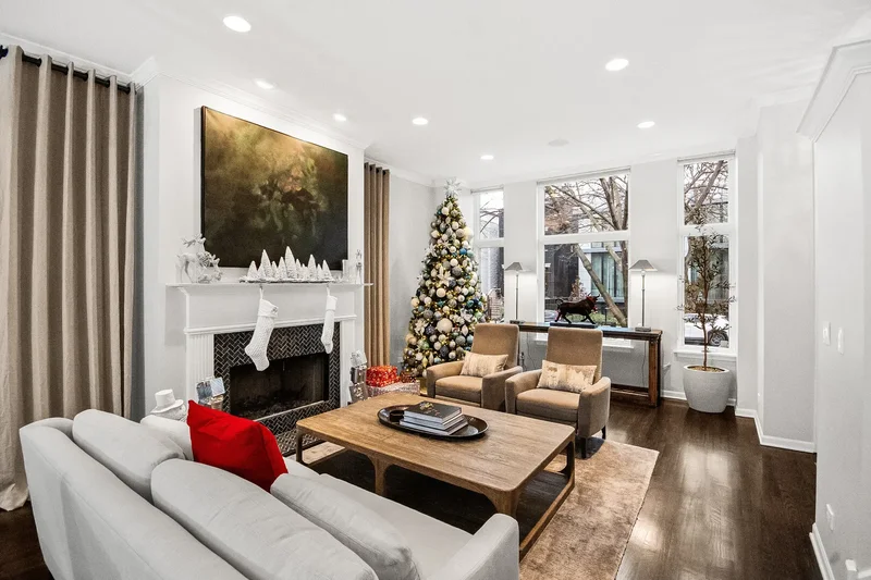1720 N Winchester Ave, Chicago, IL, 60622, USA, Chicago, Illinois, United States. - Photo 9