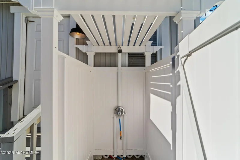 140 Ocean Avenue, Point Pleasant Beach, New Jersey, United States. - Photo 15