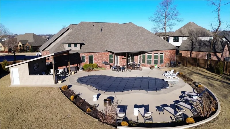 208 Cascade Circle, Cave Springs, AR 72718, Cave Springs, Arkansas, United States. - Photo 9