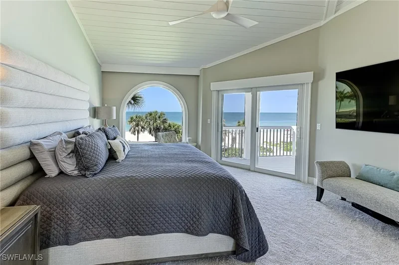 143 Barefoot Circle 5, Bonita Springs, Florida, United States. - Photo 31