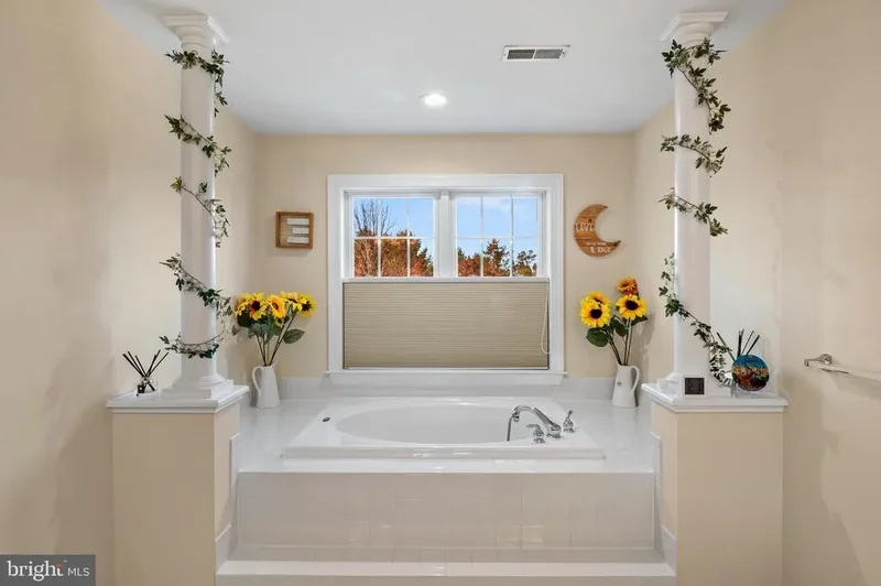 10047 FALL RAIN DR DRIVE, LAUREL, MD 20723, Savage, Maryland, United States. - Photo 41