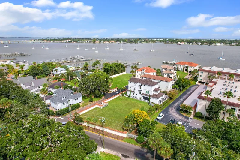 1 South St Unit# A and B, St Augustine, FL 32084, St. Augustine, Florida, United States. - Photo 2
