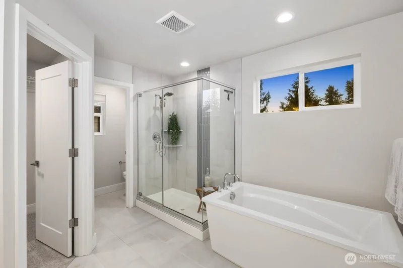 1825 153rd Street SW, Lynnwood, WA 98087, Lynnwood, Washington, United States. - Photo 15