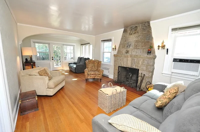 54 Lincoln Avenue, White Plains, NY 10606, White Plains, New York, United States. - Photo 14