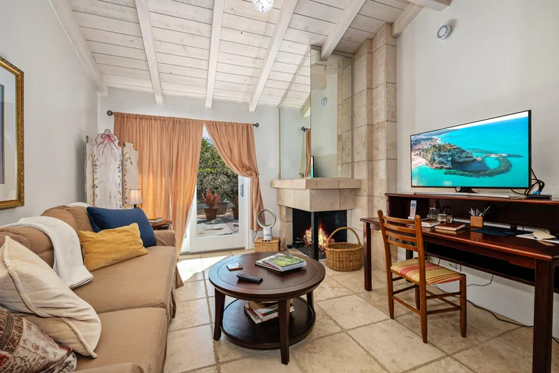 18 Shoal Drive , Newport Beach, CA 92625, Newport Beach, California, United States. - Photo 4