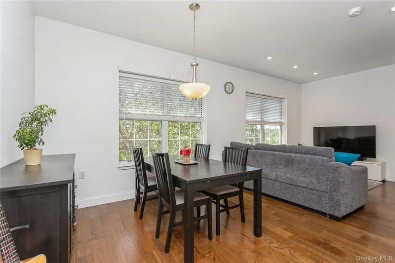 10 Byron Place #607, Larchmont, New York, United States. - Photo 13