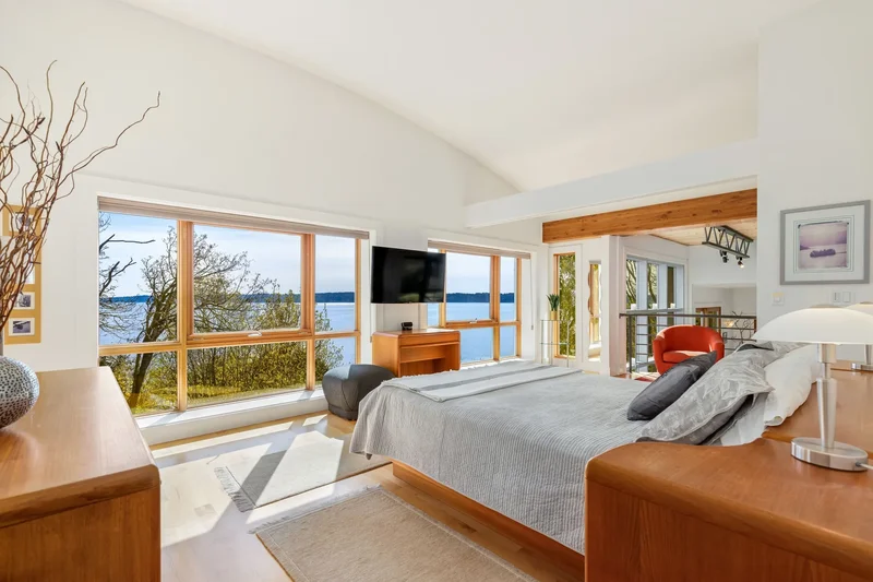 10405 47th Ave SW, Burien, Washington, United States. - Photo 20
