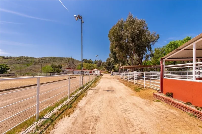 30505 Sloan Canyon Road, Castaic, CA 91384, Castaic, California, United States. - Photo 46