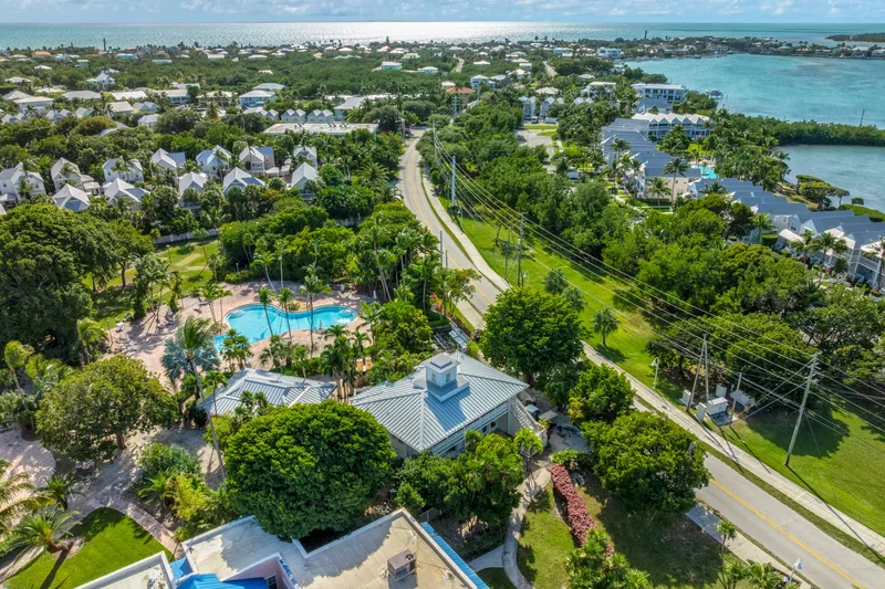 5110 Sunset Village Drive, Duck Key, FL 33050, Duck Key, Florida, United States. - Photo 13