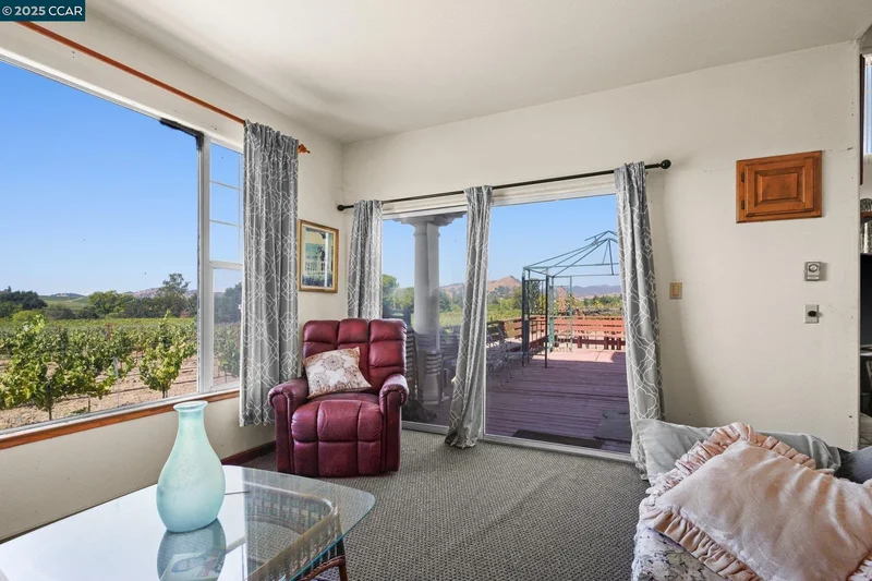 5267 Old Sonoma Rd, Napa, California, United States. - Photo 36