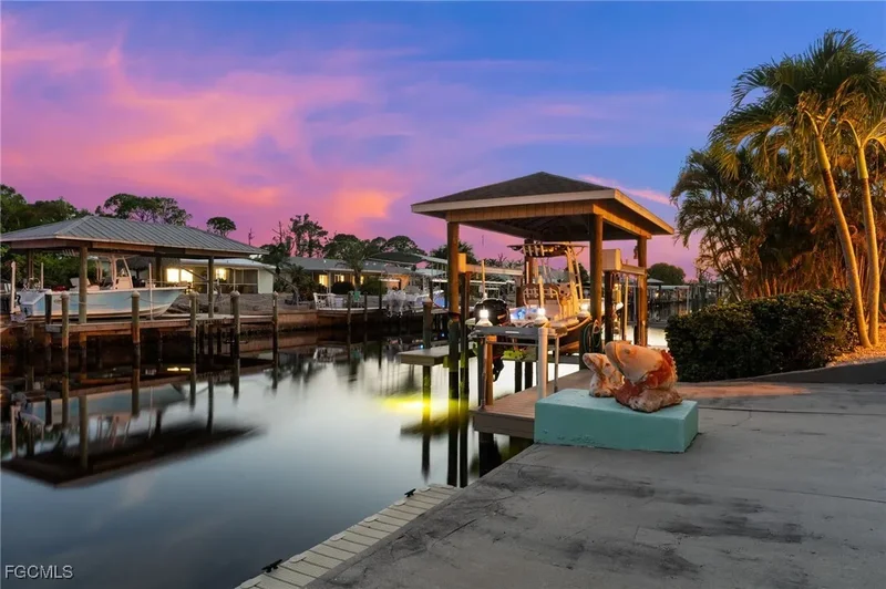 3527 Manatee Drive, St James City, FL 33956, Saint James City, Florida, United States. - Photo 14