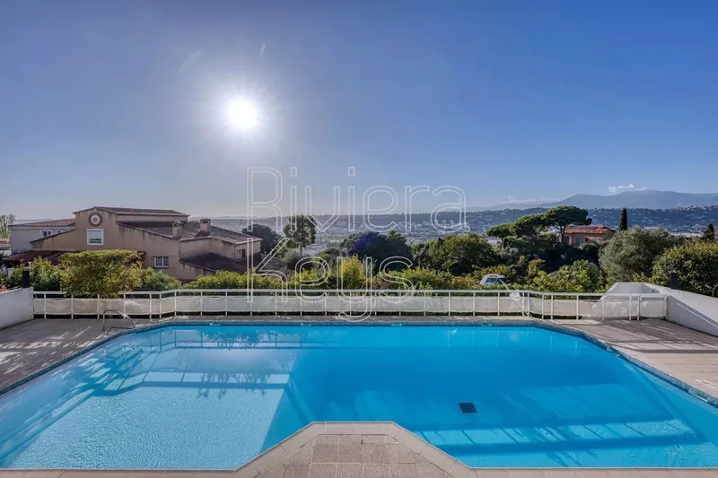 Nice, Provence-Alpes-Côte d'Azur, France. - Photo 61