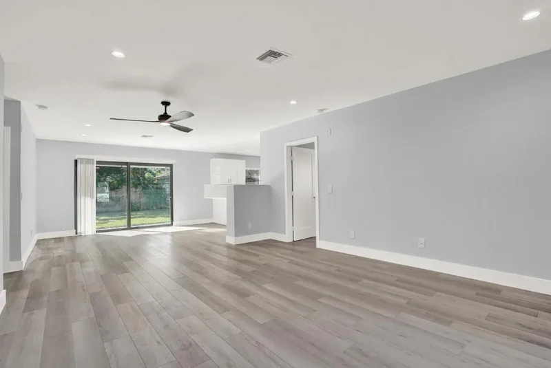320 33rd Street, West Palm Beach, Florida, United States. - Photo 30