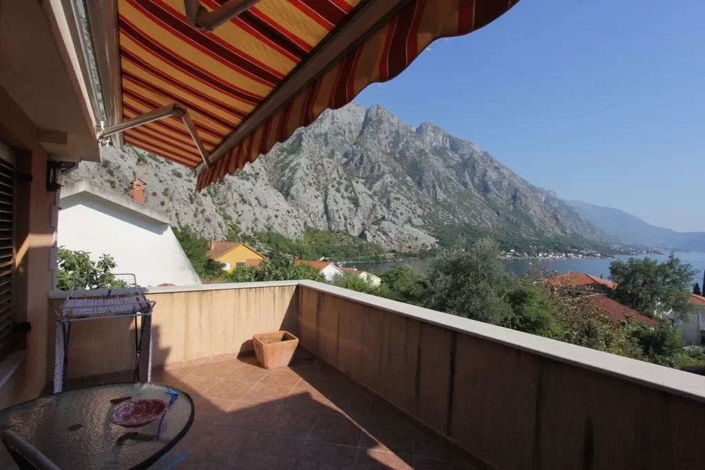 Kotor, Orahovac, Kotor Municipality, Montenegro. - Photo 4