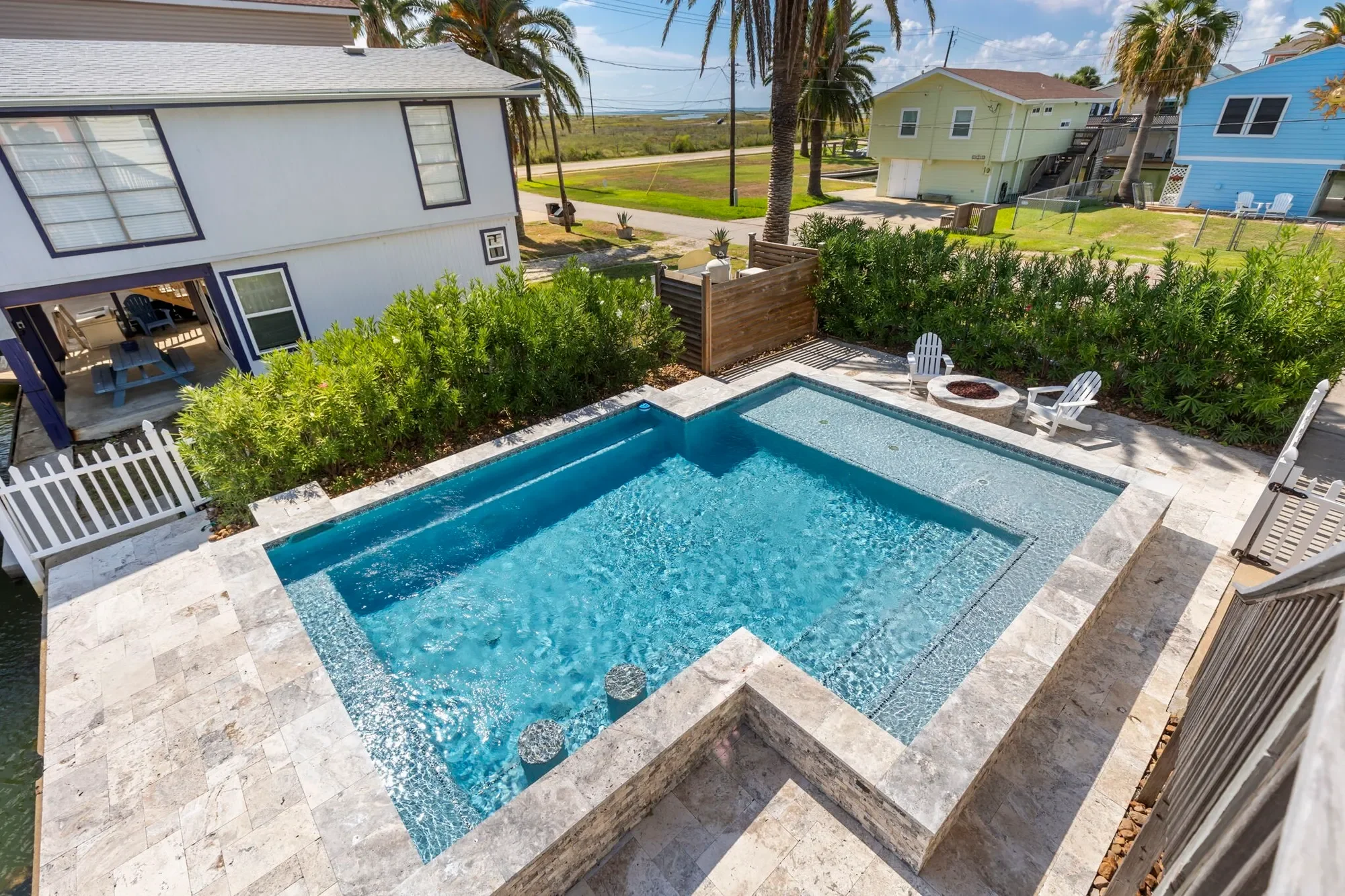 16715 Montego Way, Jamaica Beach, TX 77554, Galveston, Texas, United States. - Photo 19