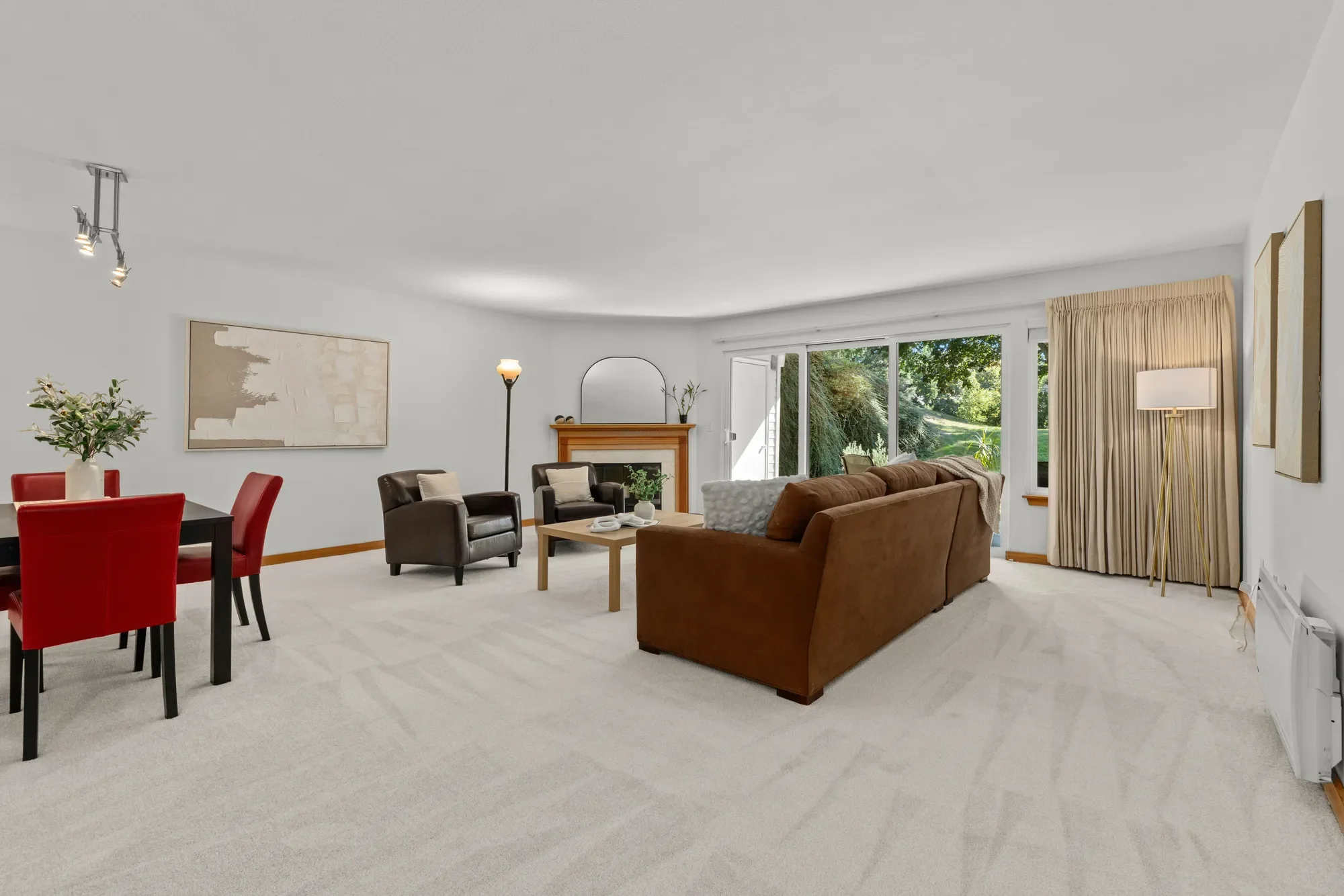 6423 Sand Point Wy NE , Seattle, WA 98115, Seattle, Washington, United States. - Photo 4