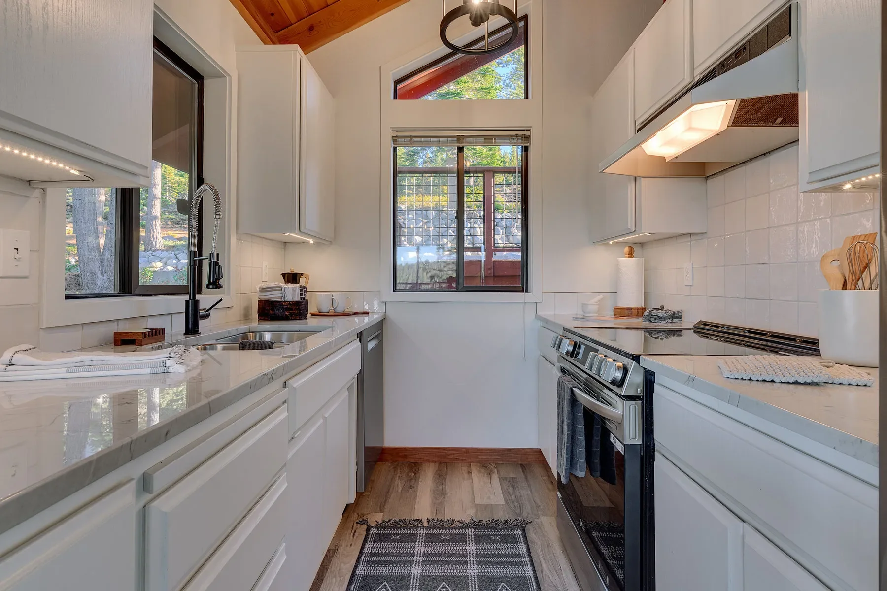 474 Bay View Ct, Tahoma, CA 96142, South Lake Tahoe, California, United States. - Photo 24