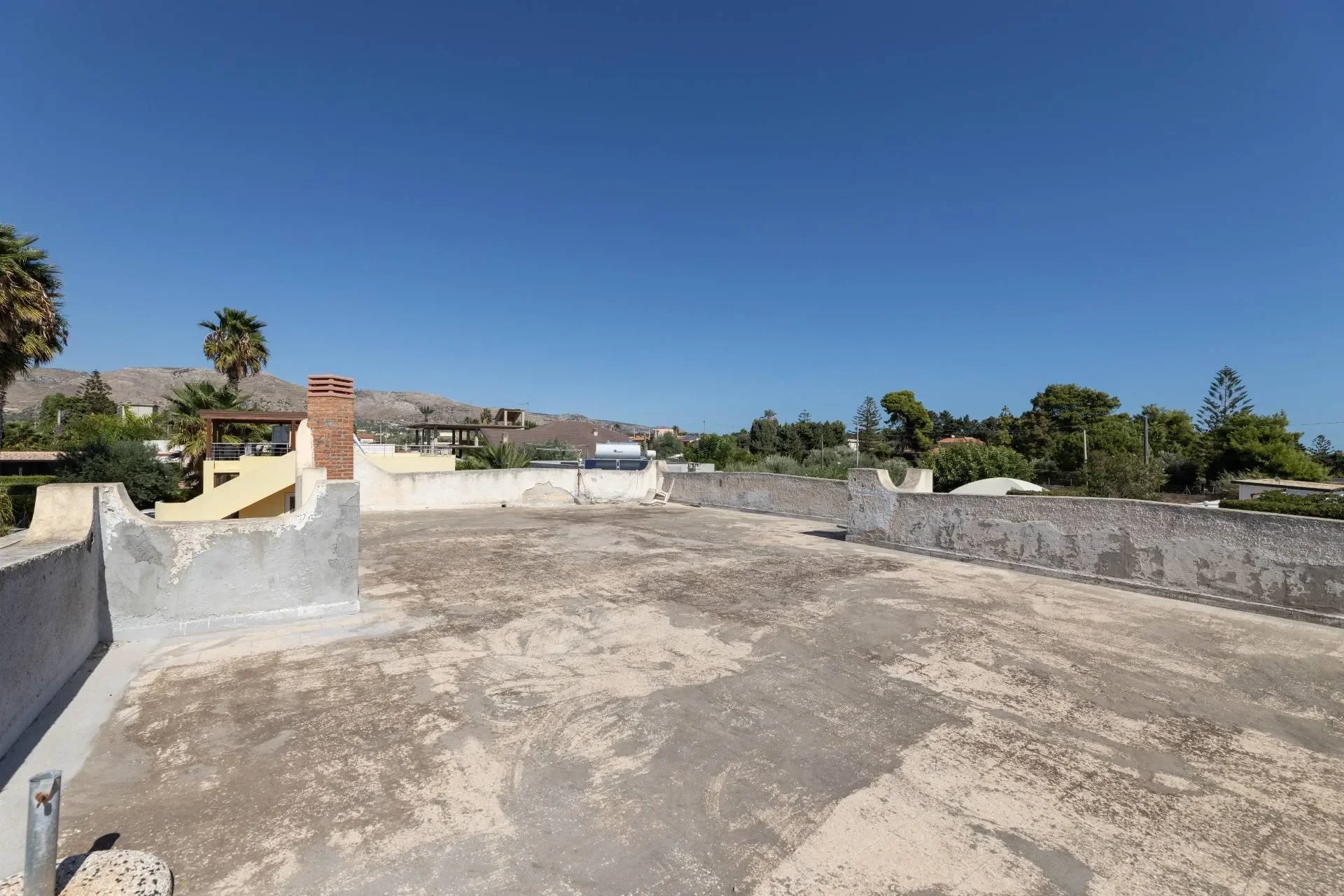 Exterior photo 10