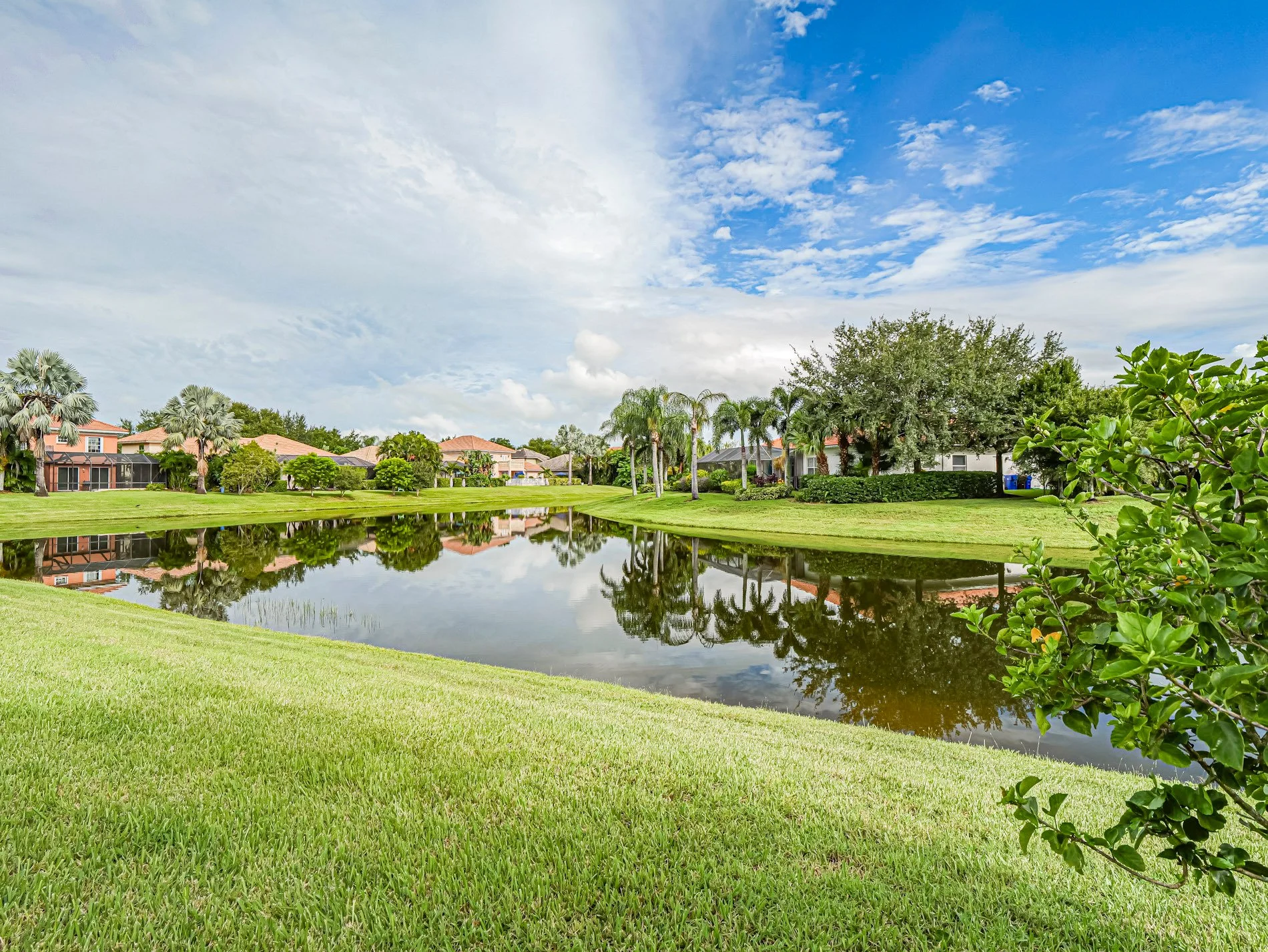 5560 61st Place , Vero Beach, FL 32967, Vero Beach, Florida, United States. - Photo 19