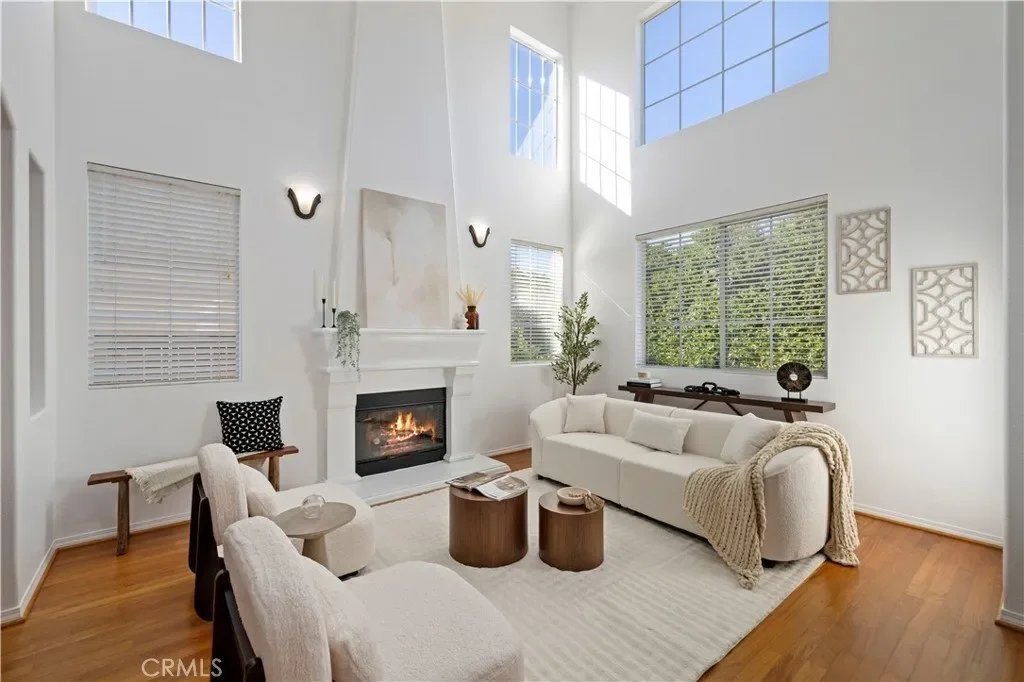 6324 Newcastle Ave, Encino, CA, 91316, USA, Los Angeles, California, United States. - Photo 18