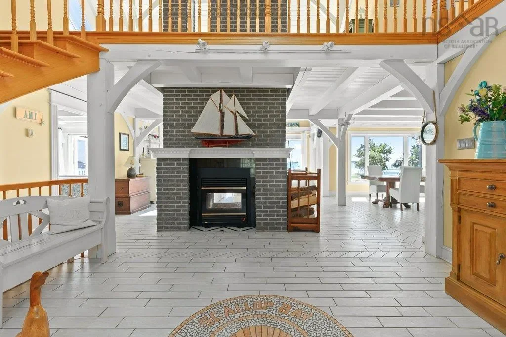 Gallery photo 4