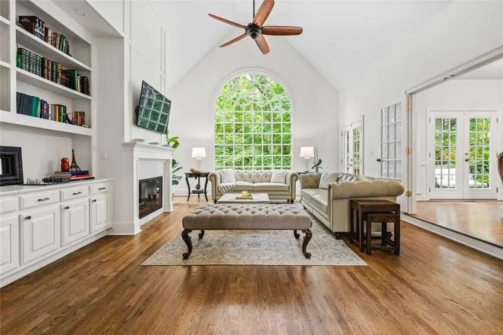 Gallery photo 10